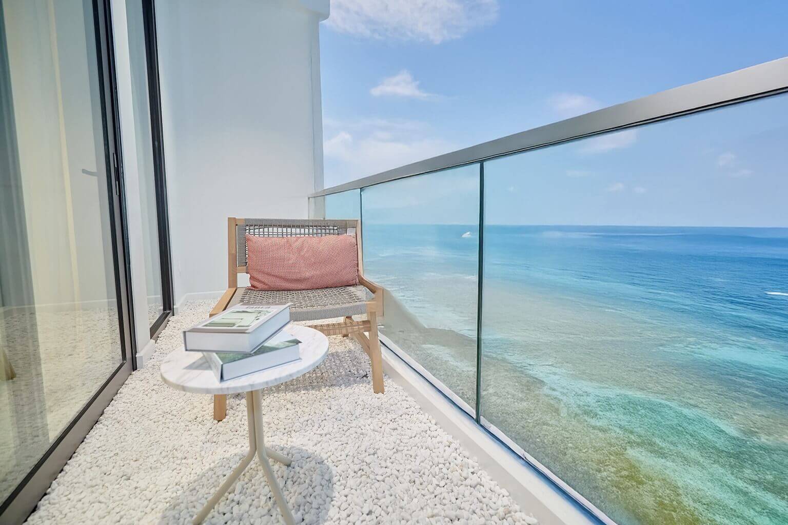 Căn hộ 3 phòng ngủ Imperia Holiday Hạ Long